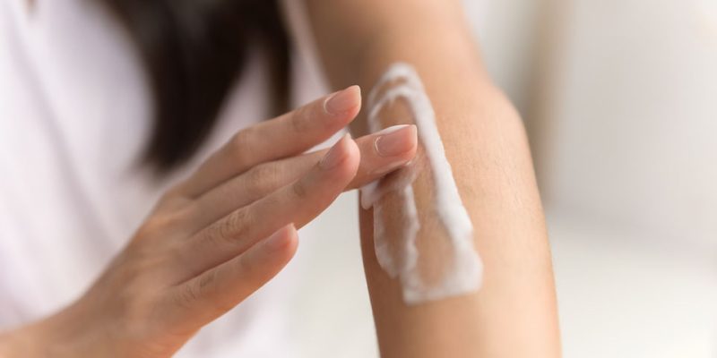 woman is doing hormone replacement therapy